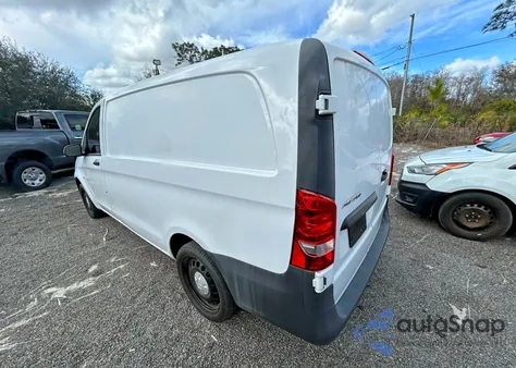 2017 Mercedes-Benz Metris z USA, uszkodzony, nr VIN WD3PG2EA5H3277285